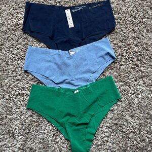 (3) NWT Victoria's Secret cheeky underwear, Size Large